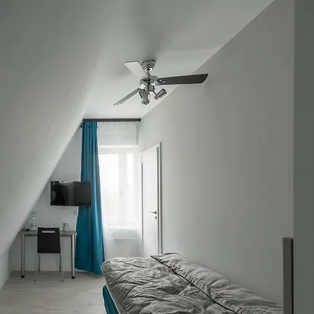 Komfort Aparthotel 3*