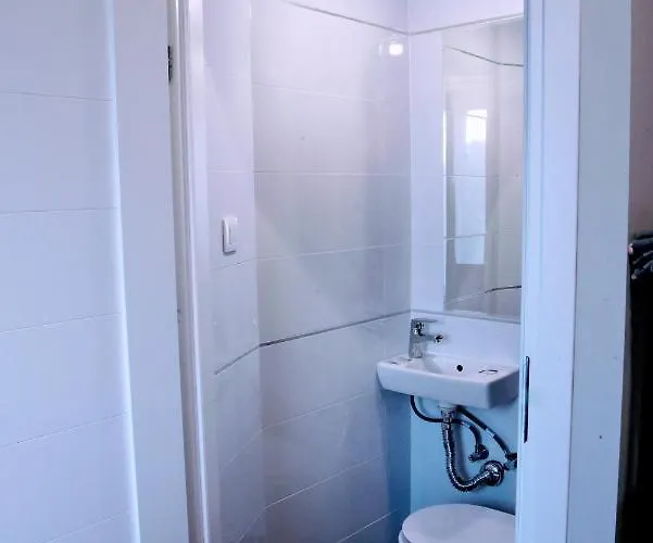 Aparthotel Komfort 3*